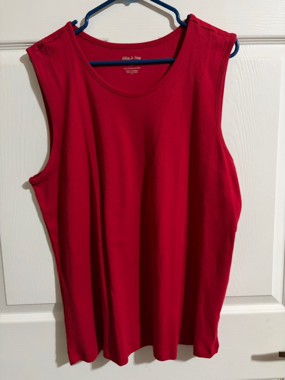 White Stag Women’s Bright Red Scoop Neck Tank - Picture 2 of 4